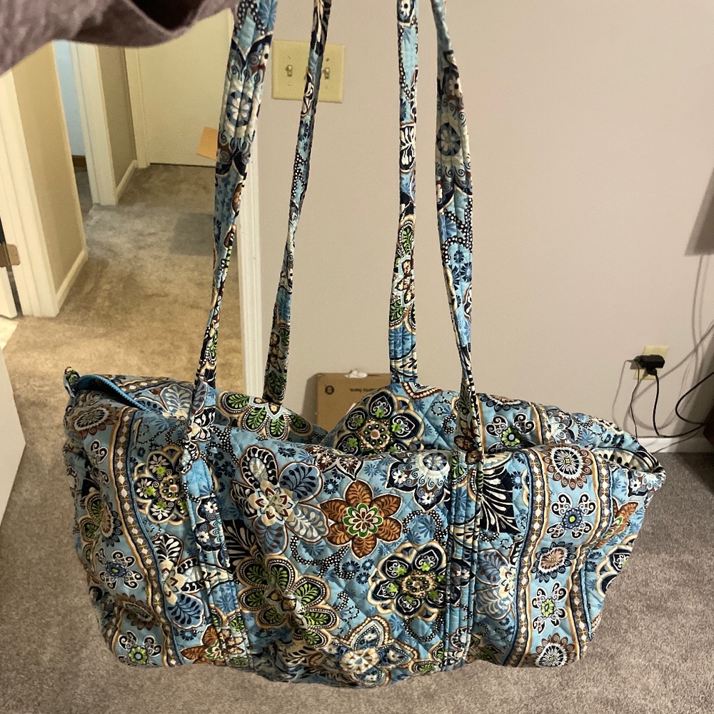 Vera Bradley duffle bag